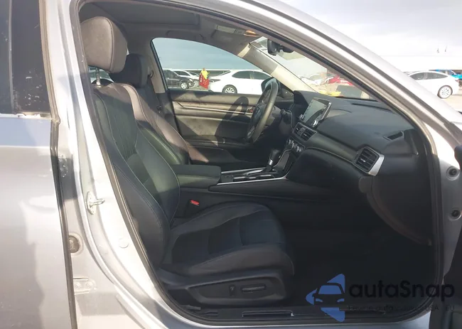 1HGCV1F53LA105669: 43703199