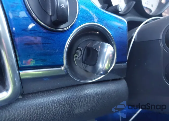 WP0AA2A72CL012629: 43703313