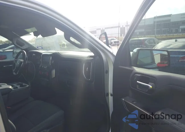 3GCPWCEK6LG136240: 43703335