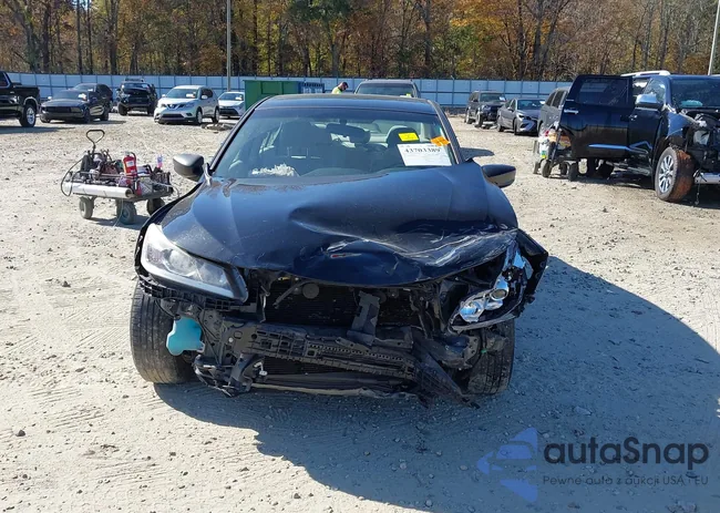 1HGCR2F35HA263401: 43703389