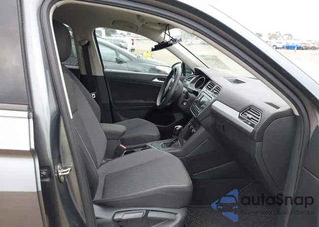 3VV1B7AX1MM044192: 43703400