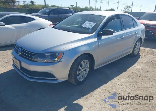 3VWD07AJ2FM232880: 43703432