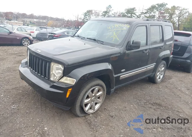 1C4PJMAK4CW211304: 43703515