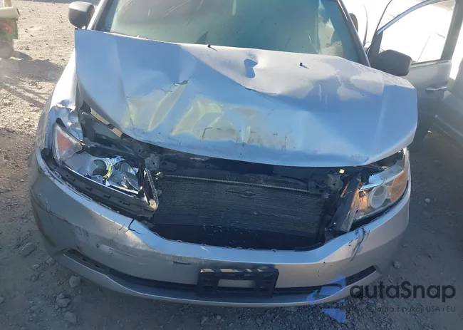 5FNRL5H61CB028691: 43702773