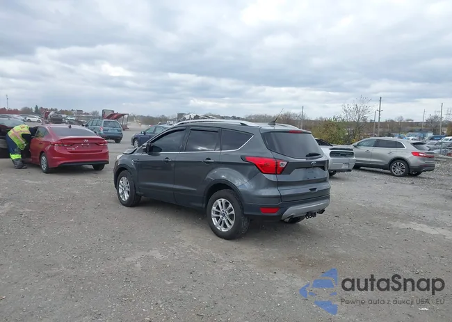 1FMCU9J98KUB93220: 43702825