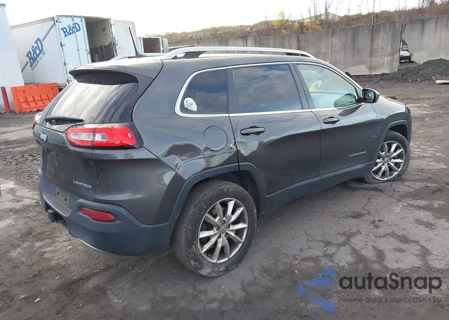 1C4PJMDBXGW311067: 43702866