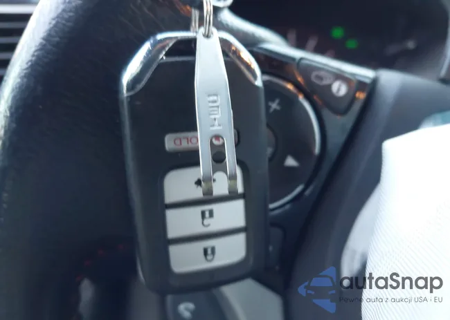 2HGFB6E52FH710096: 43703023