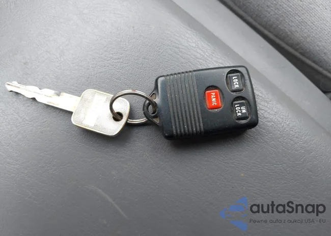 1FTDX1764VKA95736: 43704142