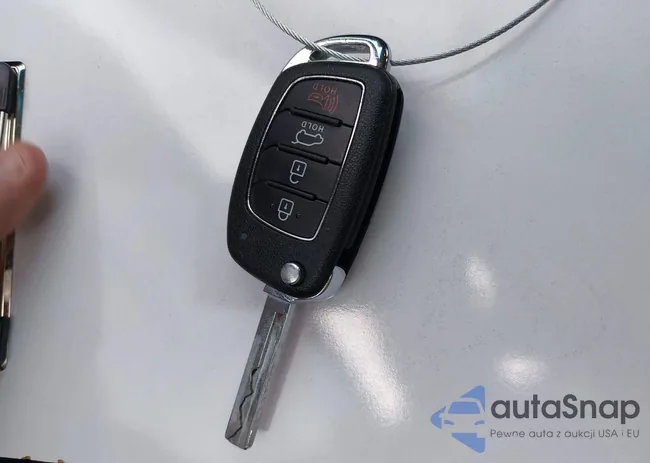 5NMZU3LB5HH005779: 43704172