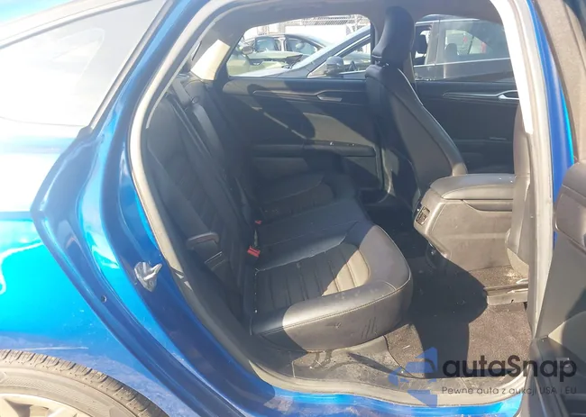 3FA6P0LU2HR216468: 43704265