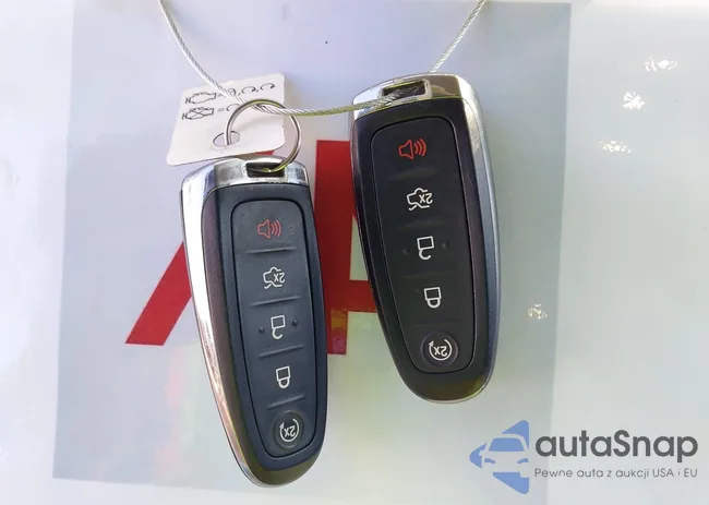 1FADP5CU5DL549289: 43704297