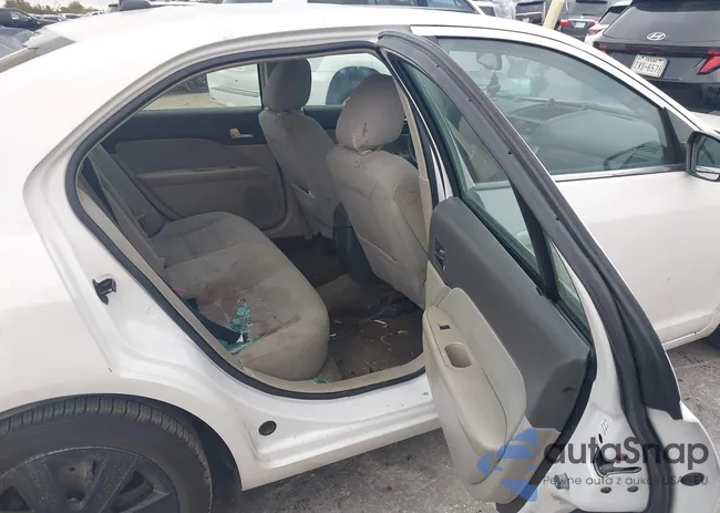 3FAHP0HA7AR116993: 43704316