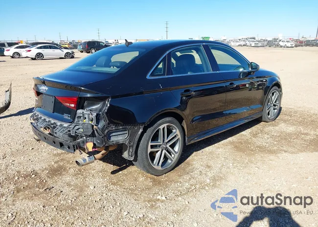 WAUJ8GFF2J1022799: 43704368