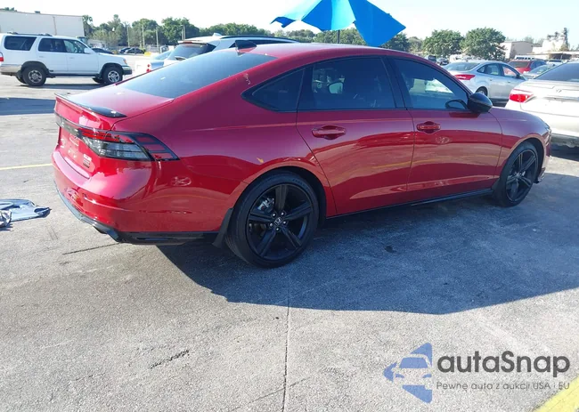 1HGCY2F78SA064047: 43704369