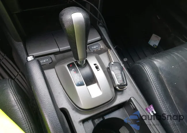 1HGCP2F68CA085055: 43704386