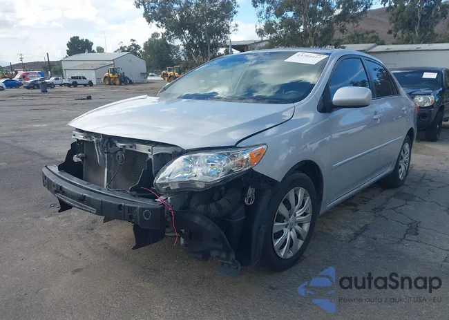 2T1BU4EE0CC767236: 43704417