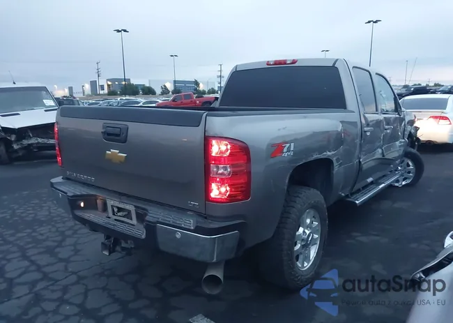 1GC1KYC8XDF112970: 43704439