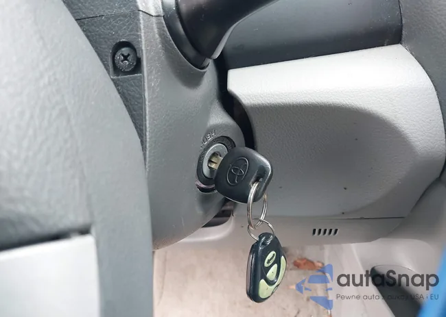 4T4BF3EK3AR037543: 43704448