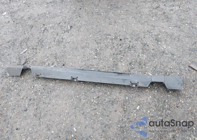 3FADP4GX0HM122590: 43704482