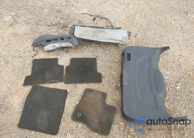 1FMCU9J92DUB44680: 43704503