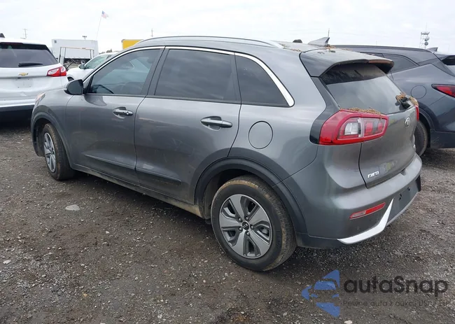 KNDCE3LC9J5142261: 43704524