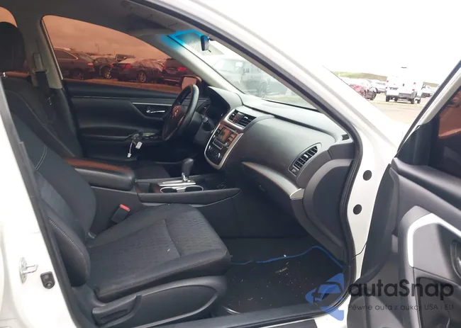 1N4AL3AP4JC211359: 43704544