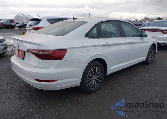 3VWC57BU3MM082006: 43704545