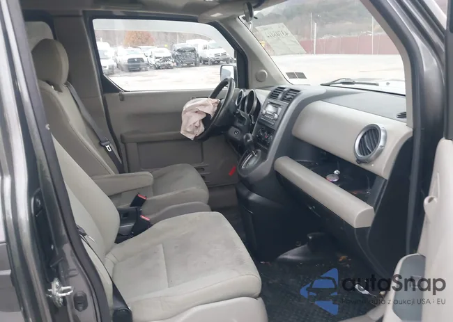 5J6YH2H72AL008118: 43703812