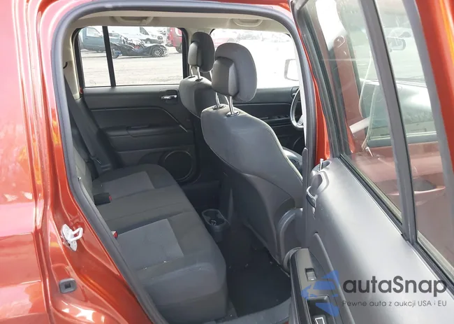 1C4NJRFB4CD671703: 43703889