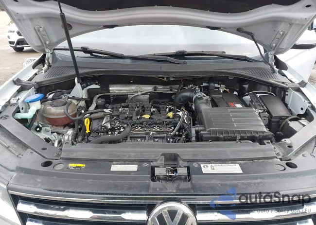 3VV3B7AX0JM051946: 43705193