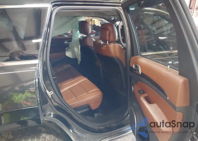 1C4RJFJT0GC352567: 43705205