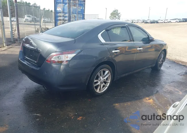 1N4AA5AP1DC815652: 43705262