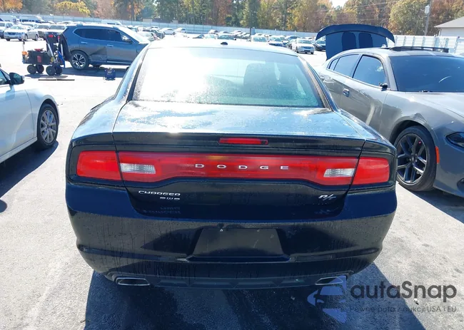 2C3CDXDT9EH372359: 43705377