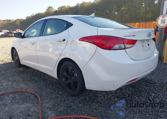 5NPDH4AE0BH045148: 43705401