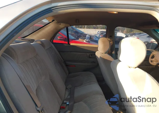 2G4WS52J611252053: 43705415