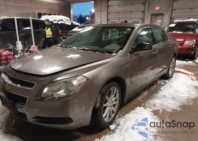 1G1ZB5EBXAF235778: 43705435