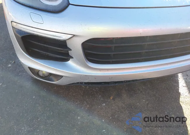 WP1AA2A2XHKA82752: 43705470