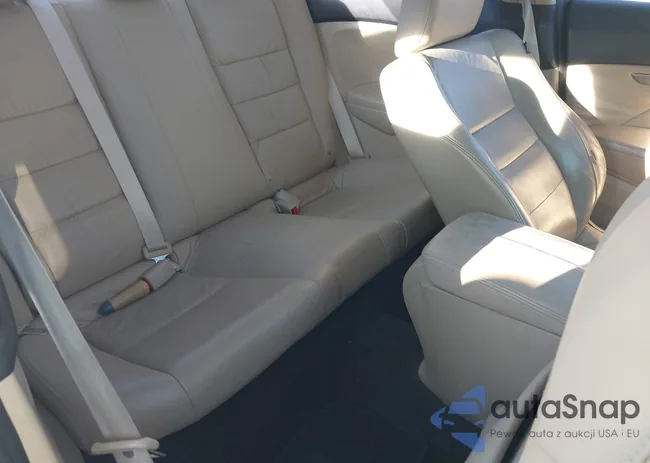 1HGCS1B87BA015772: 43705475