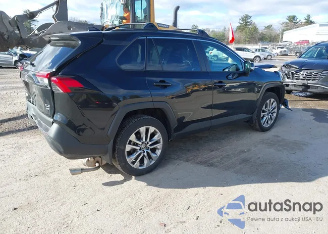 2T3A1RFV2RC449425: 43705518