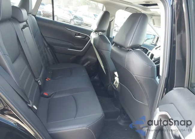 2T3A1RFV2RC449425: 43705518