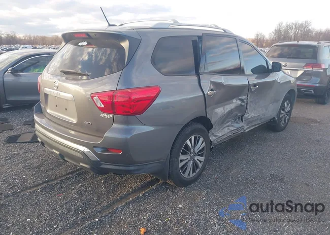 5N1DR2MM9JC651882: 43705601