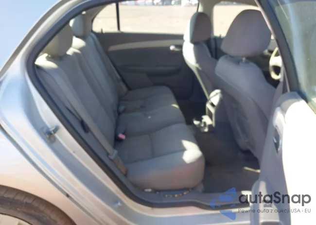 1G1ZB5EB4AF214599: 43704693