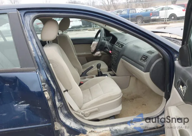 3FAHP06ZX7R185615: 43704701