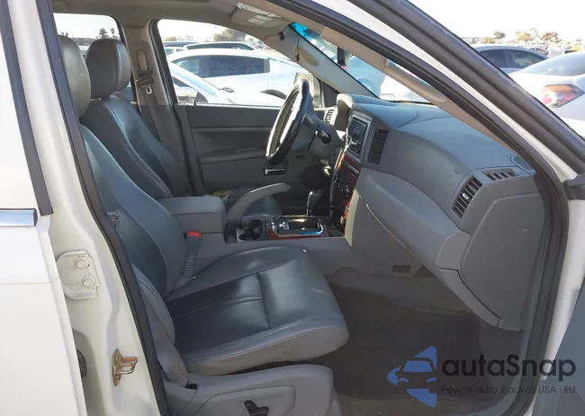 1J4HR58265C698870: 43704731