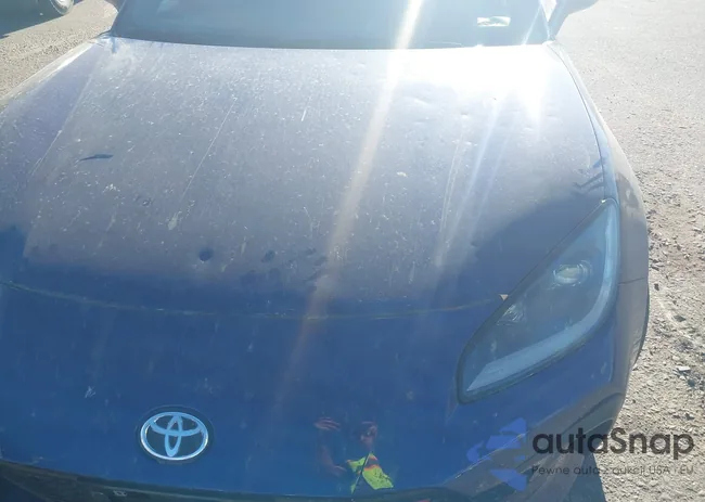 JF1ZNBF16N8751459: 43704748