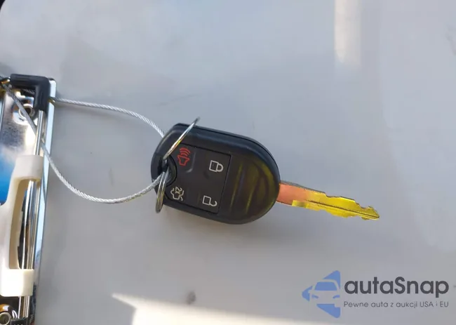 3FAHP0HA4CR115027: 43704865