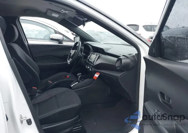 3N1CP5BVXLL483229: 43704912