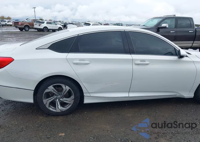 1HGCV2F50JA028682: 43704916