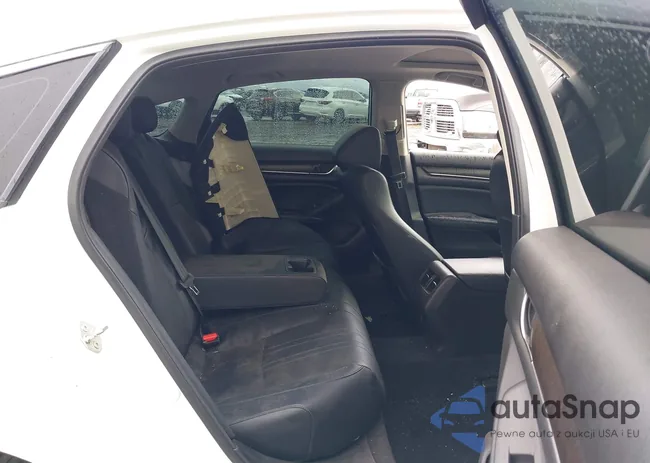 1HGCV2F50JA028682: 43704916