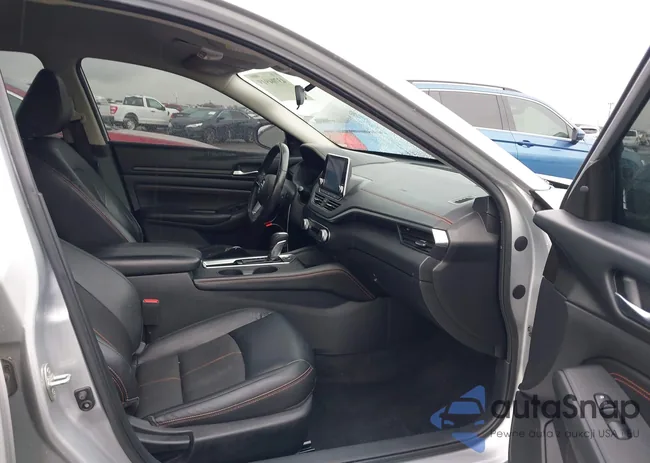 1N4BL4CV2LN304684: 43704919